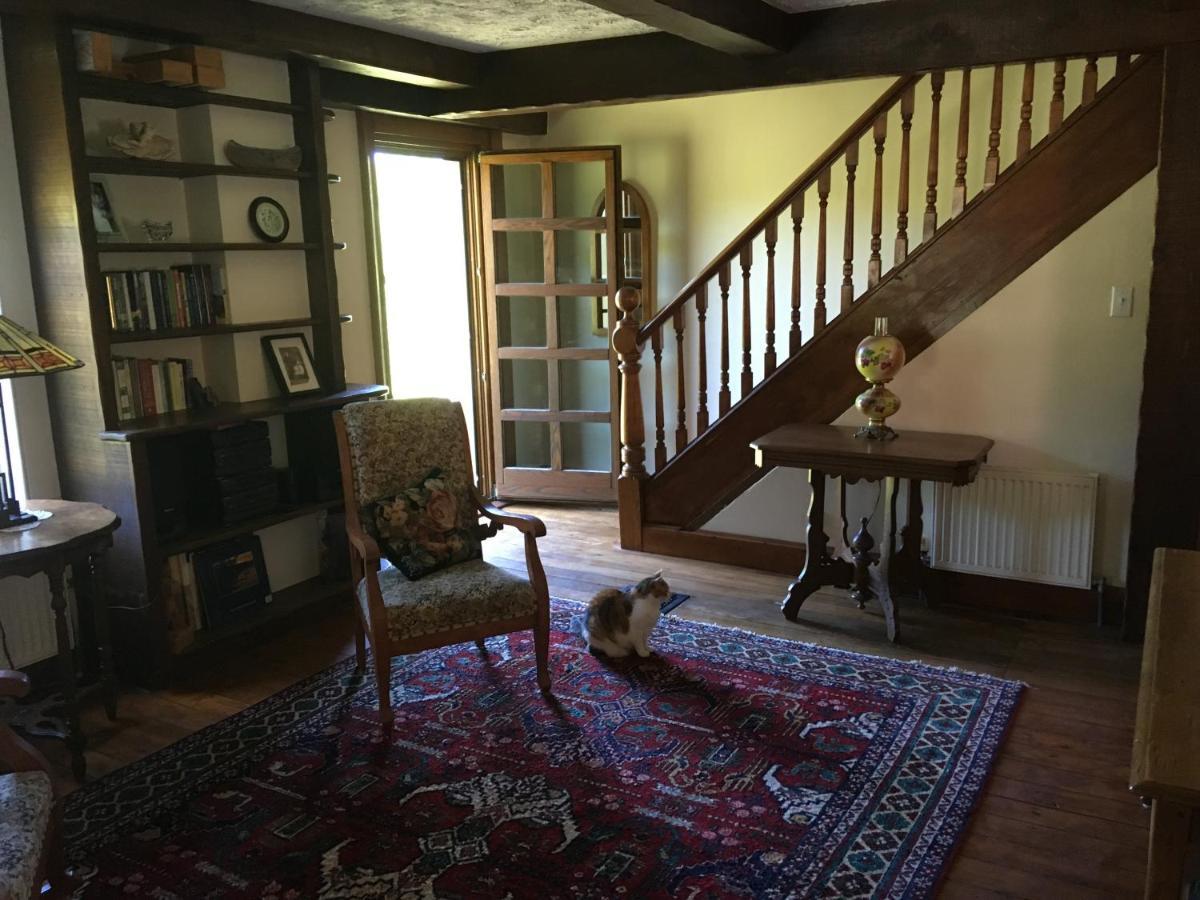 Sawyer'S Creek Bed And Breakfast Algonquin Highlands Екстер'єр фото