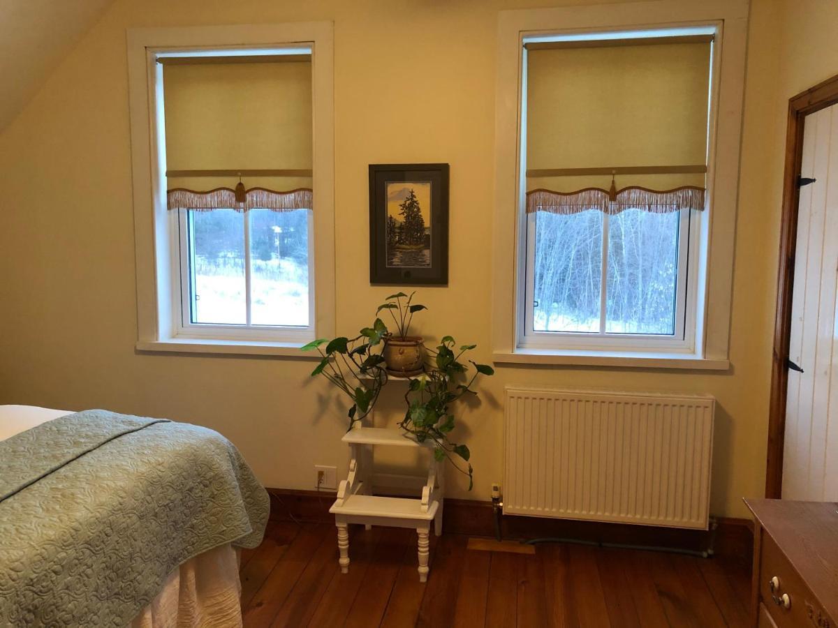 Sawyer'S Creek Bed And Breakfast Algonquin Highlands Екстер'єр фото